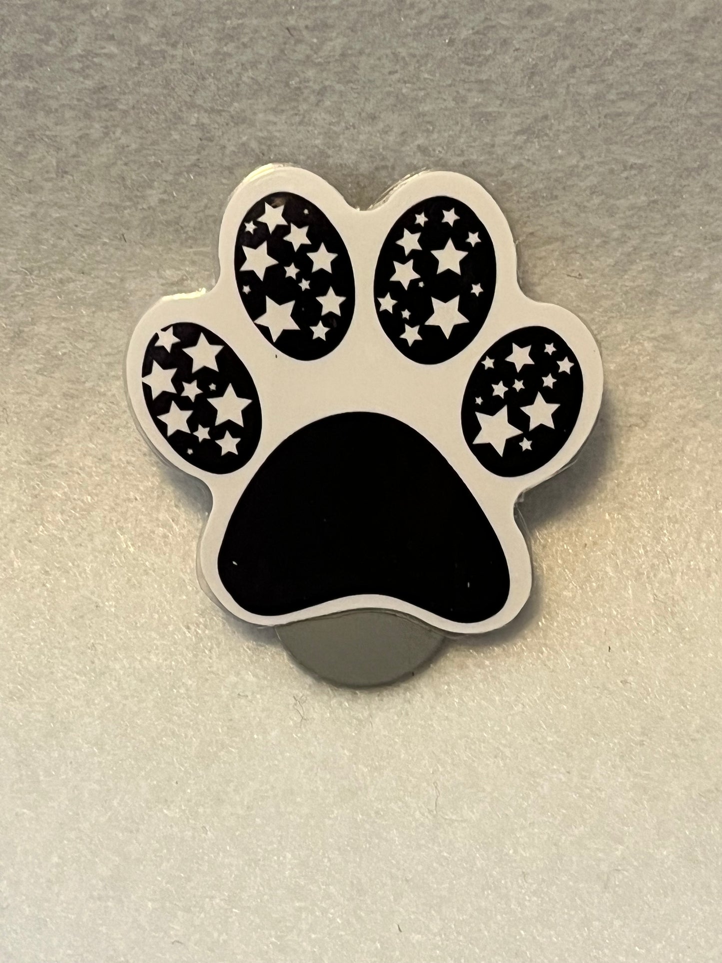 Puppy paws