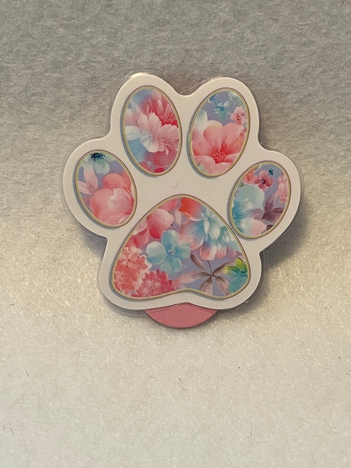 Puppy paws